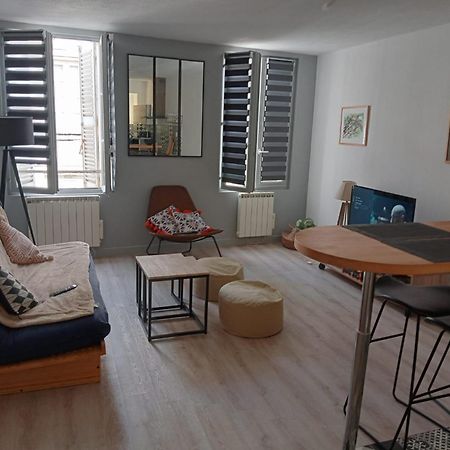 Les Arcades, T2 En Hypercentre Apartment ลาโรแชล ภายนอก รูปภาพ